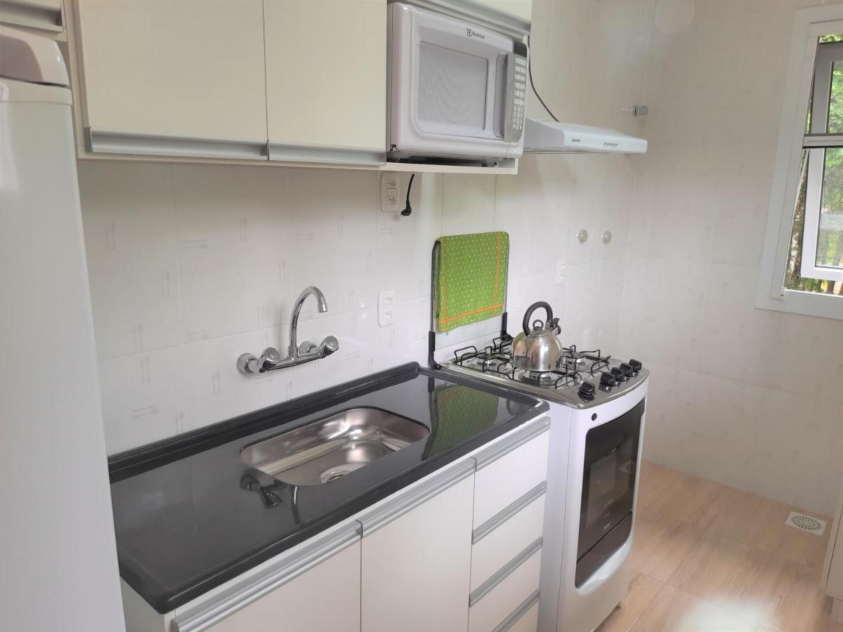 Apartamento Refugio Do Ipe Em Gramado - Proximo Ao Lago Negro Esterno foto